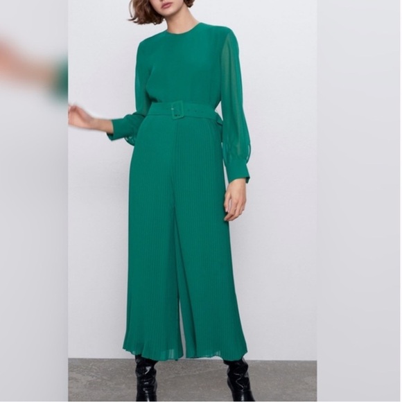 Zara Pants - ZARA Green Pleated Jumpsuit Size XXL❗️PRICE IS FIRM❗️